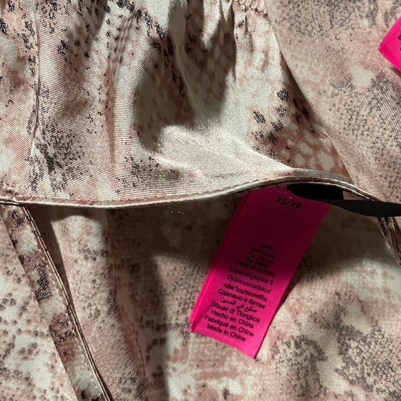 Used once snake print lounge wear - Picture 4 of 4